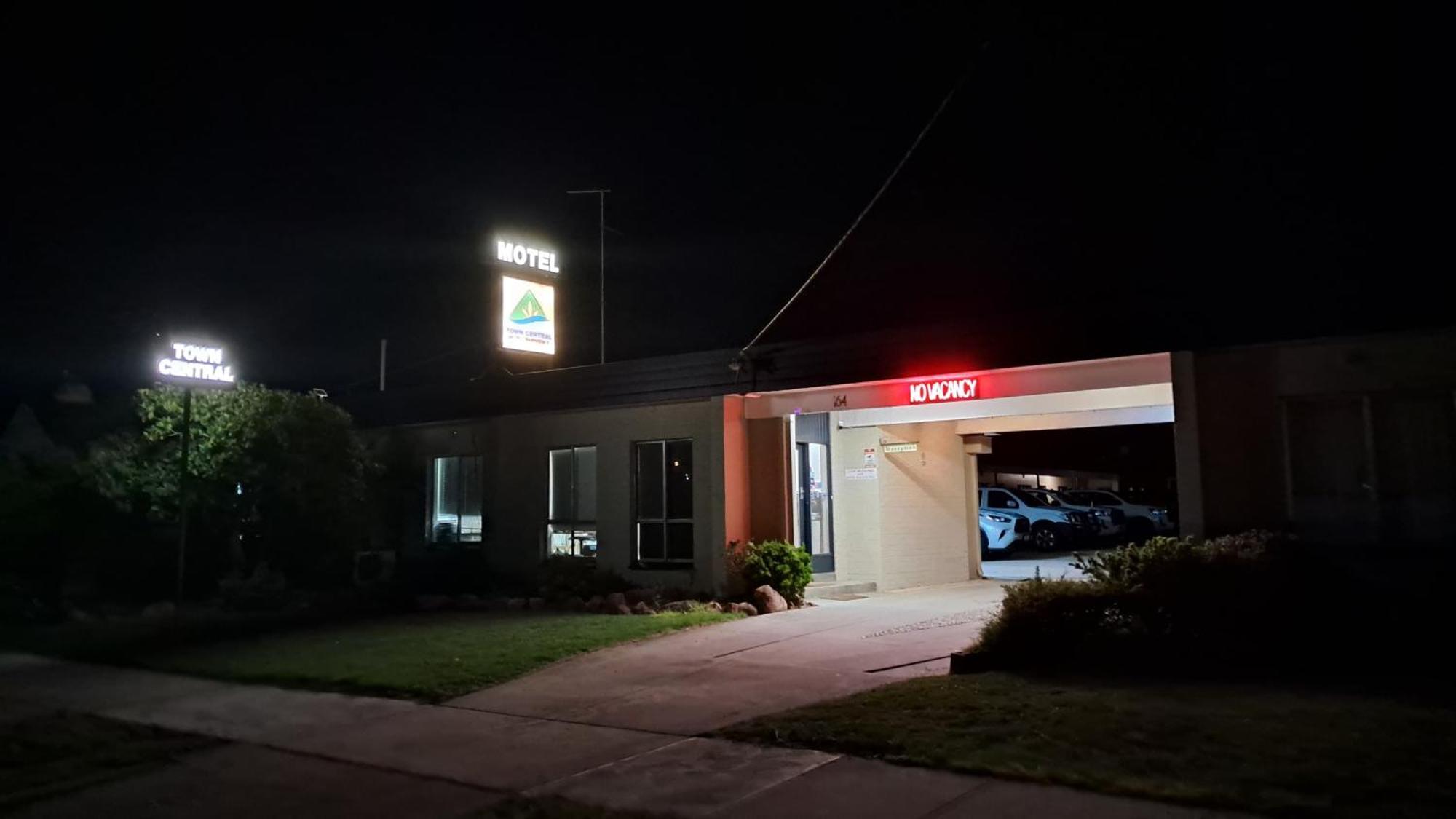 Bairnsdale Town Central Motel Kültér fotó