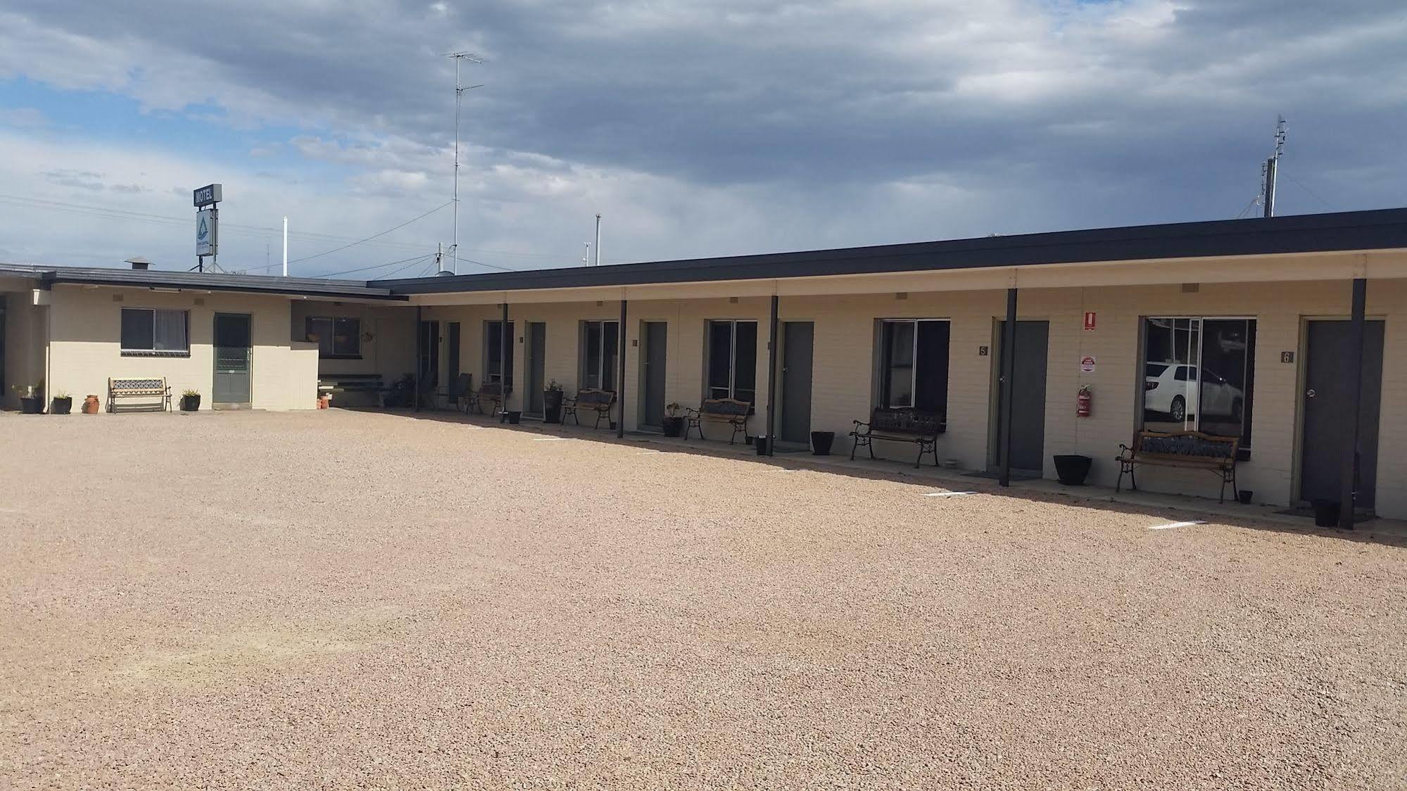 Bairnsdale Town Central Motel Kültér fotó